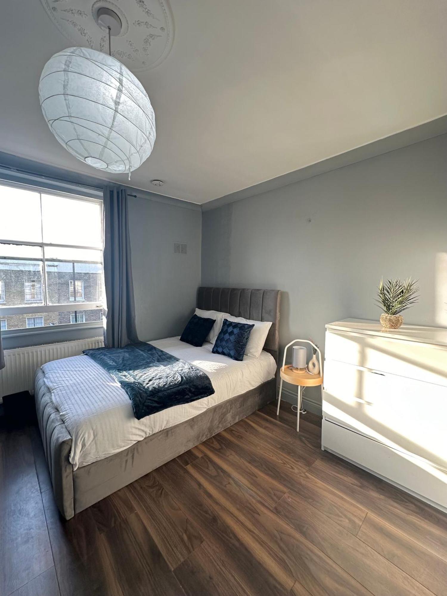 Luxury Room In A 4 Bedroom Flat! 4 Minutes Walk To Kingscross, St Pancras Londen Buitenkant foto